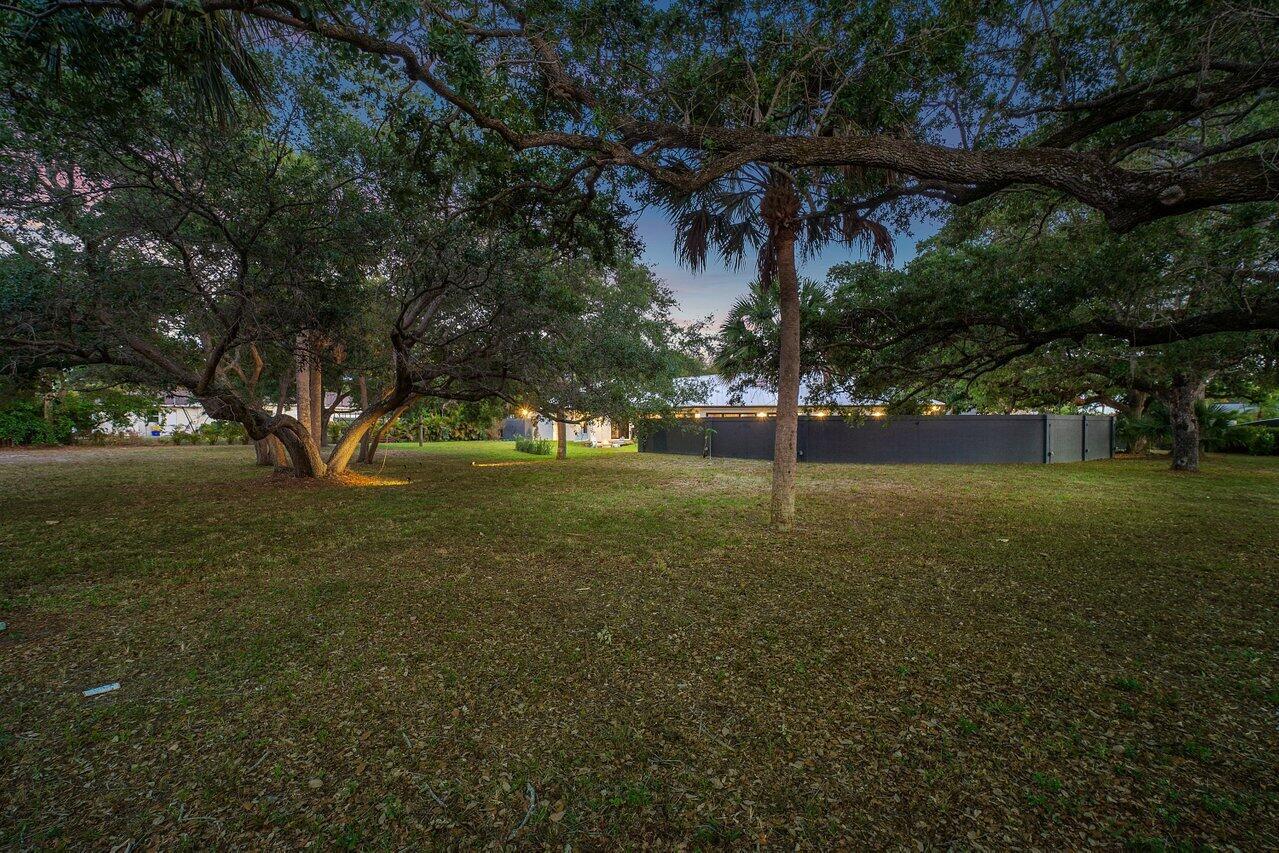 SEVEN OAKS / MAHEU ESTATE - Residential