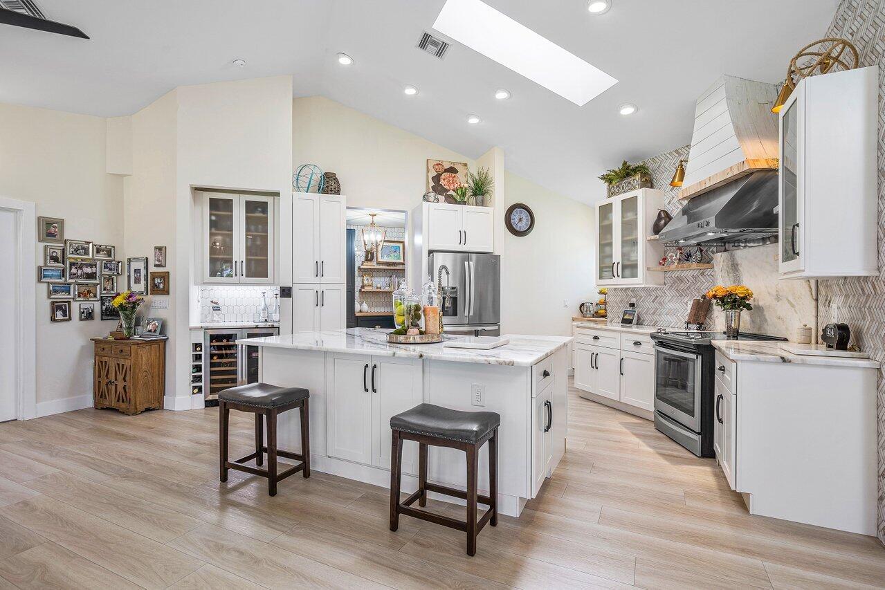 SEVEN OAKS / MAHEU ESTATE - Residential