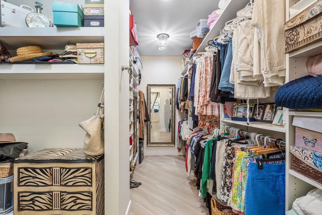 SEVEN OAKS / MAHEU ESTATE - Residential