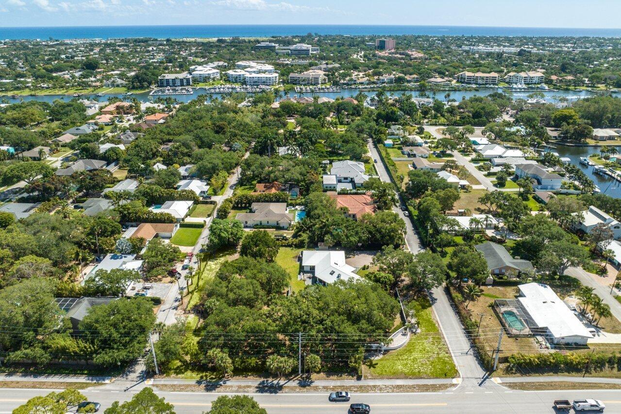 SEVEN OAKS / MAHEU ESTATE - Residential