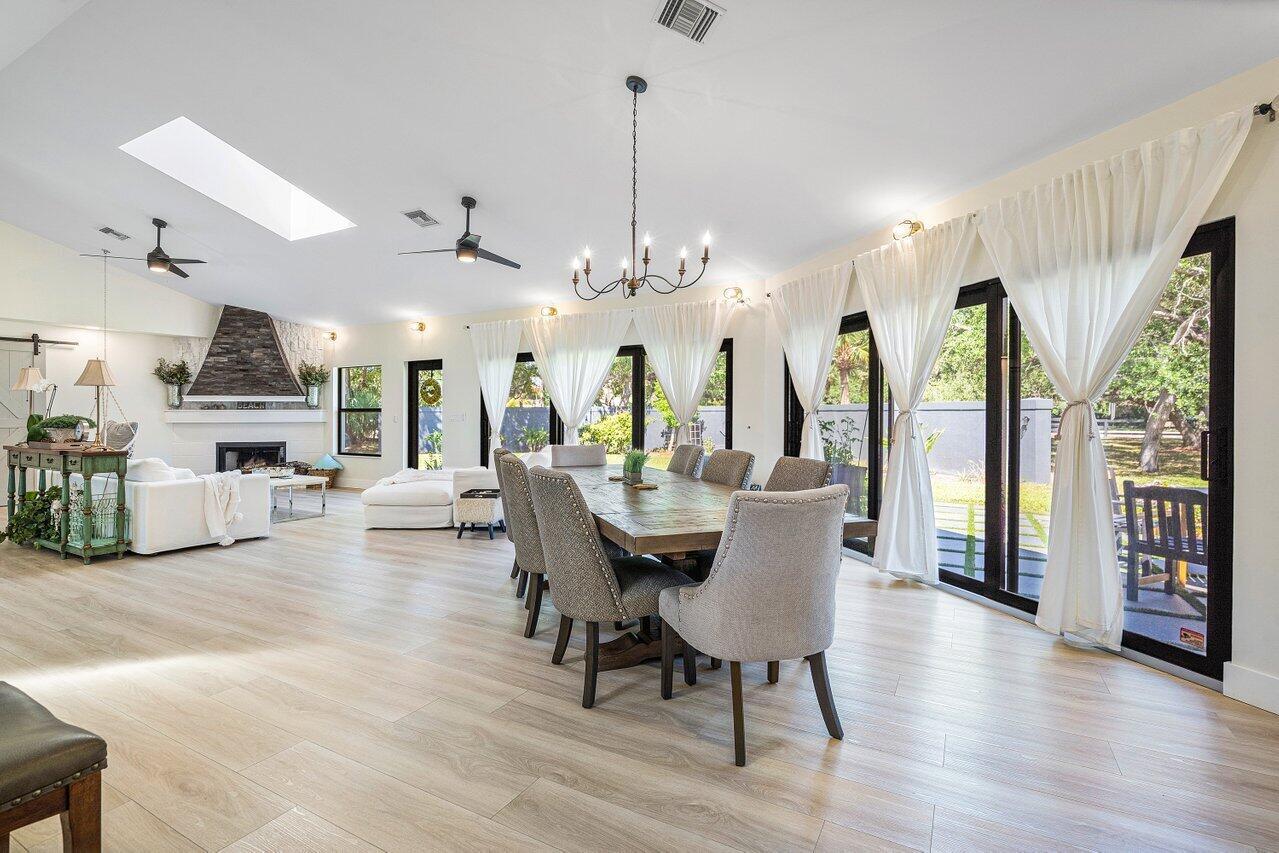 SEVEN OAKS / MAHEU ESTATE - Residential