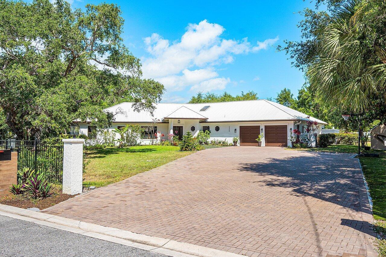 SEVEN OAKS / MAHEU ESTATE - Residential