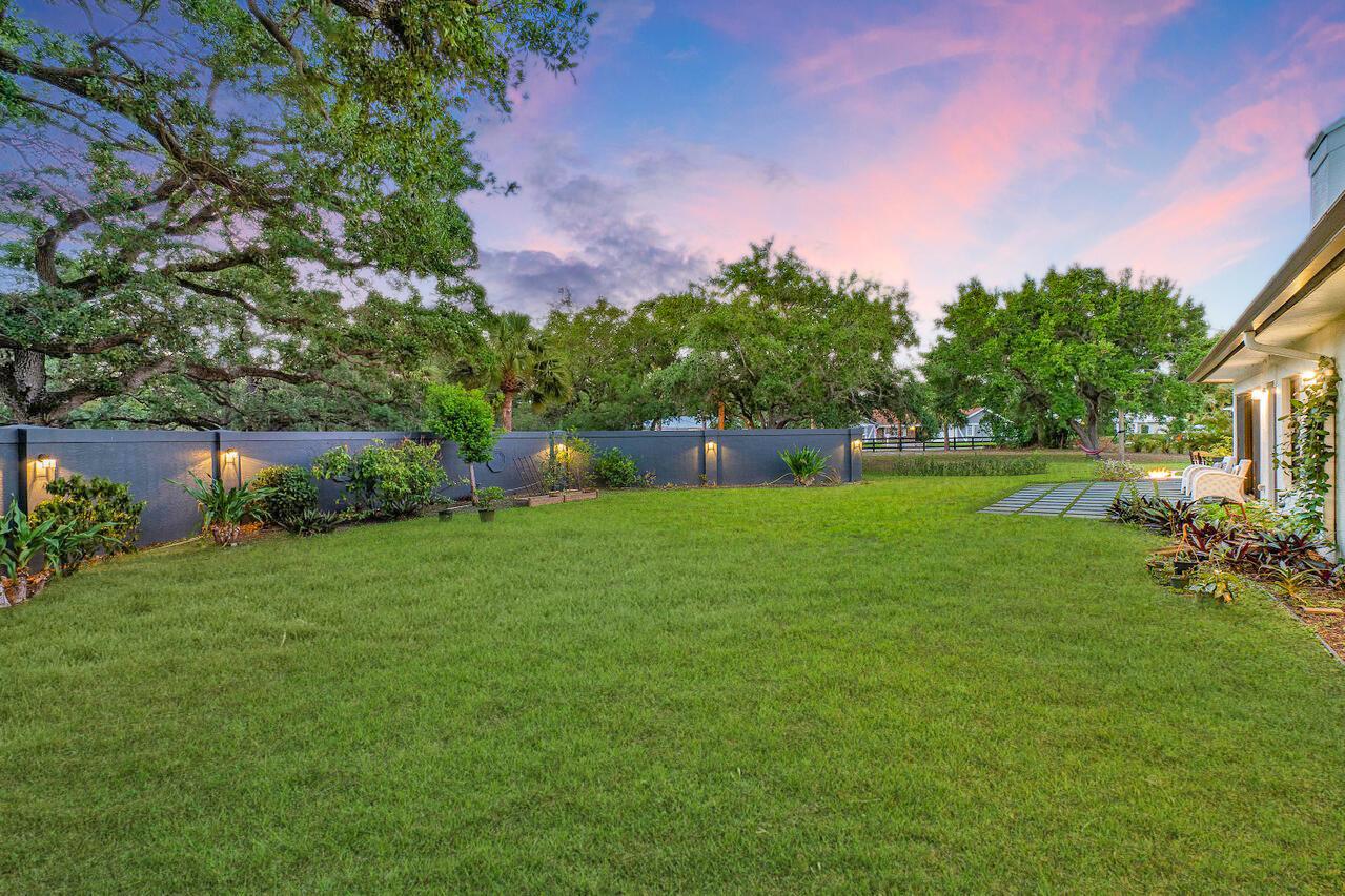 SEVEN OAKS / MAHEU ESTATE - Residential