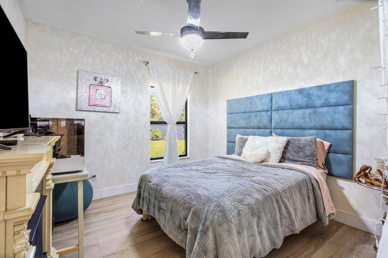 SEVEN OAKS / MAHEU ESTATE - Residential