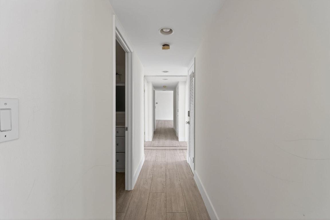 PORTOFINO SOUTH CONDO ESTATES OF SOUTH PALM BEA - Residential Lease