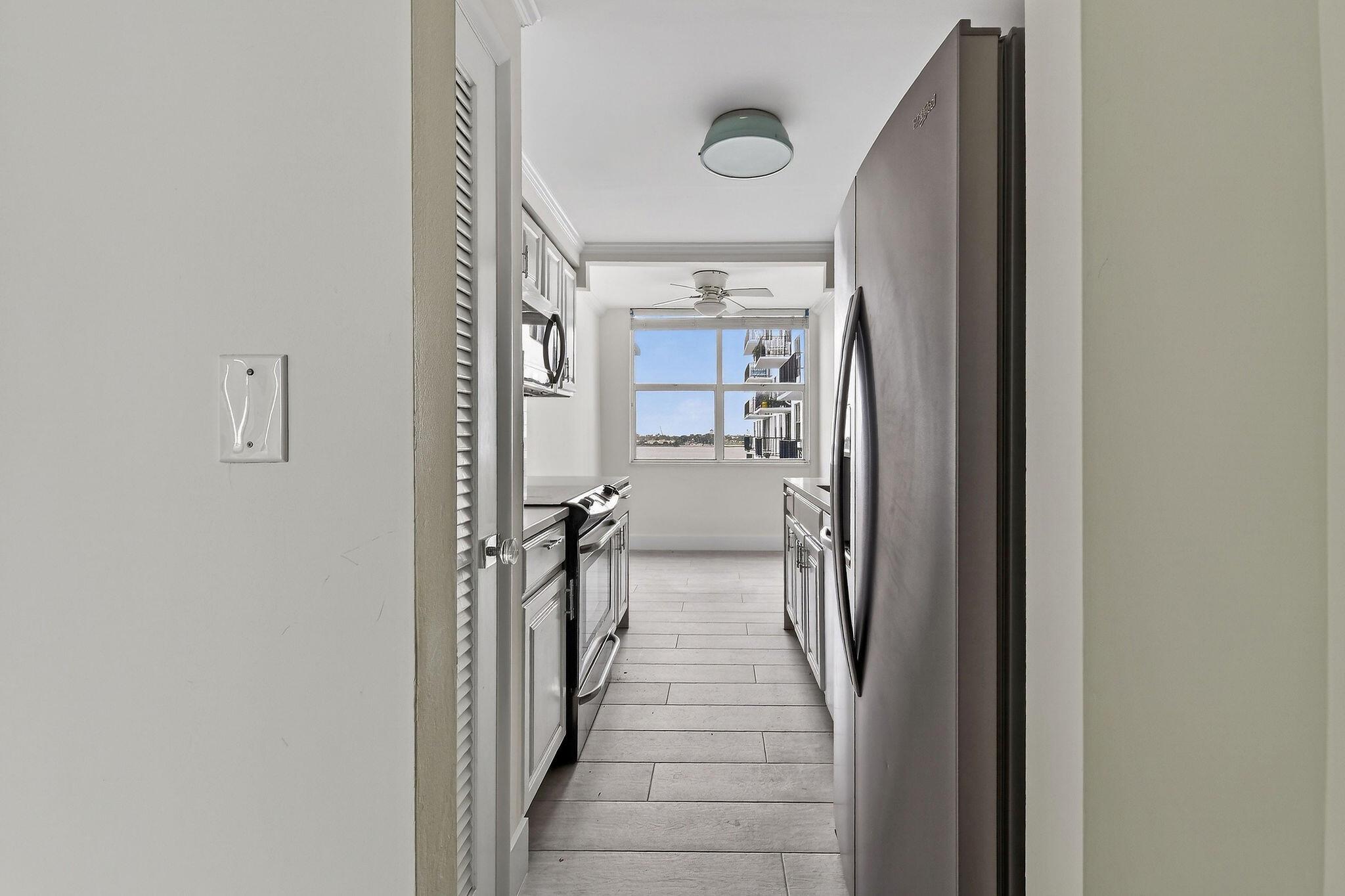 PORTOFINO SOUTH CONDO EST - Residential Lease