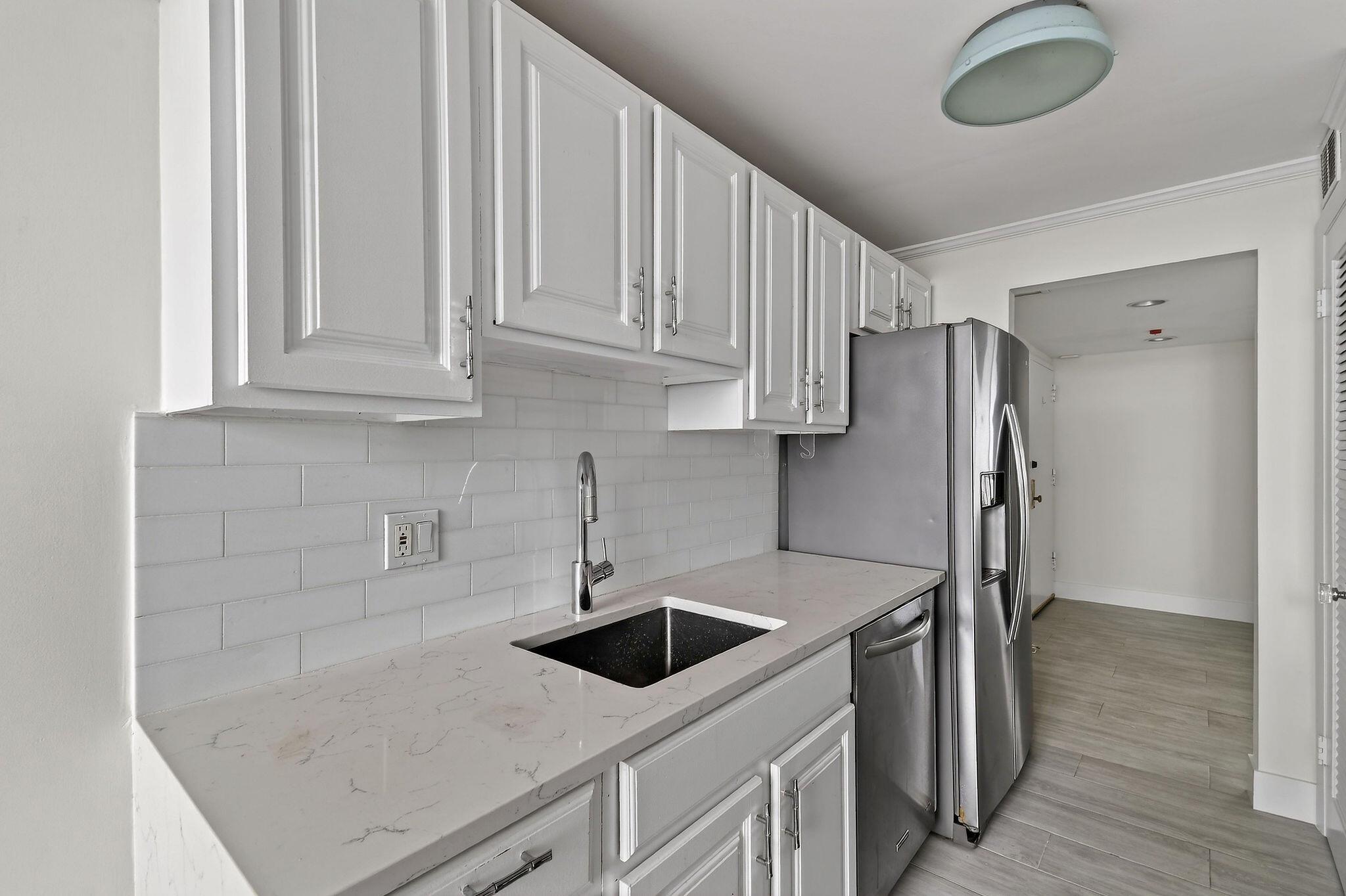 PORTOFINO SOUTH CONDO EST - Residential Lease