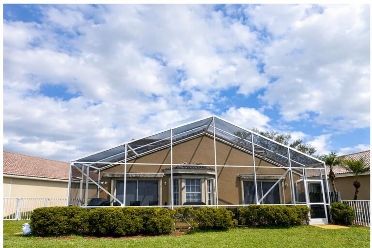 PIPERS GLEN, Lakes of Westchester - Residential