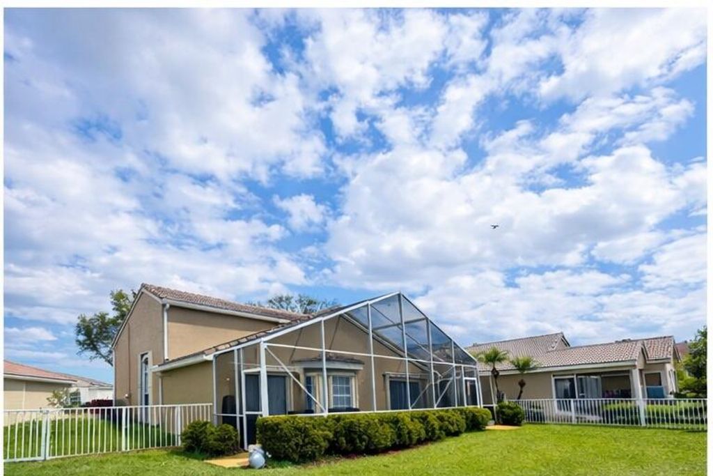 Photo of 12131 Dunhill Drive, Boynton Beach, FL 33437 (MLS # R11167655)