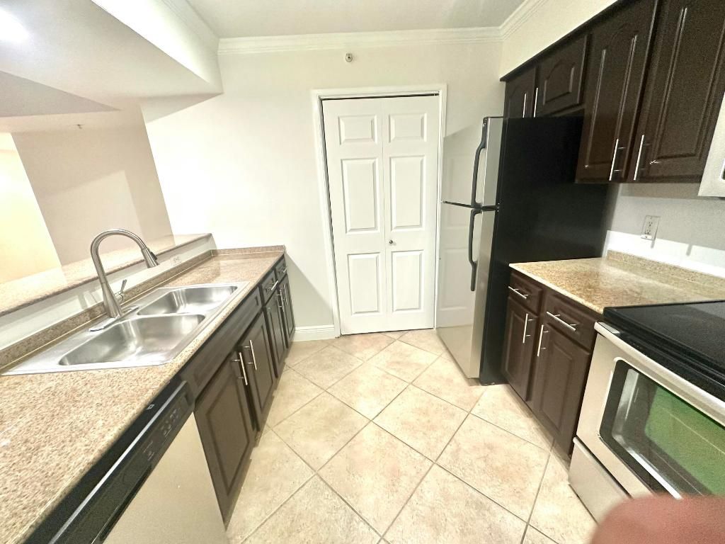 Photo of 400 Scotia Drive #103, Hypoluxo, FL 33462 (MLS # R11072135)