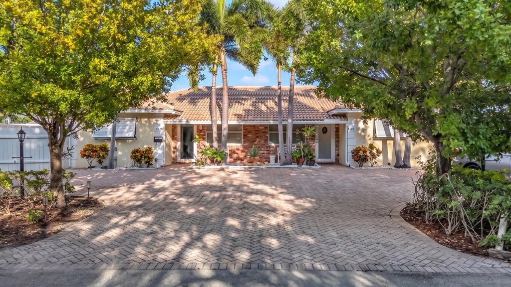 Photo of 5120 NE 22nd Avenue, Lighthouse Point, FL 33064 (MLS # B26081914)