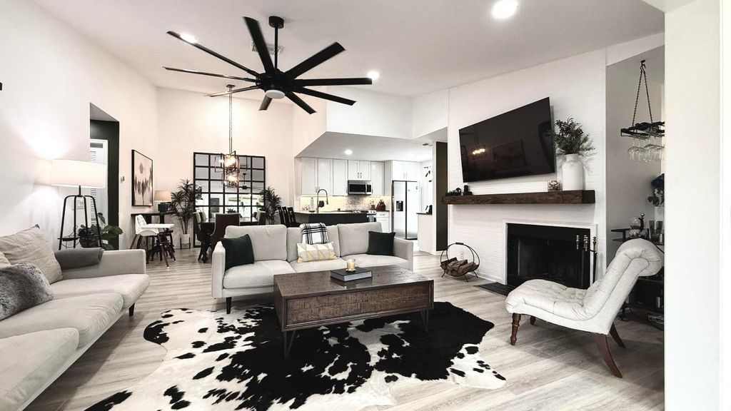 Photo of 5016 Heatherhill Lane #10, Boca Raton, FL 33486 (MLS # R11146623)