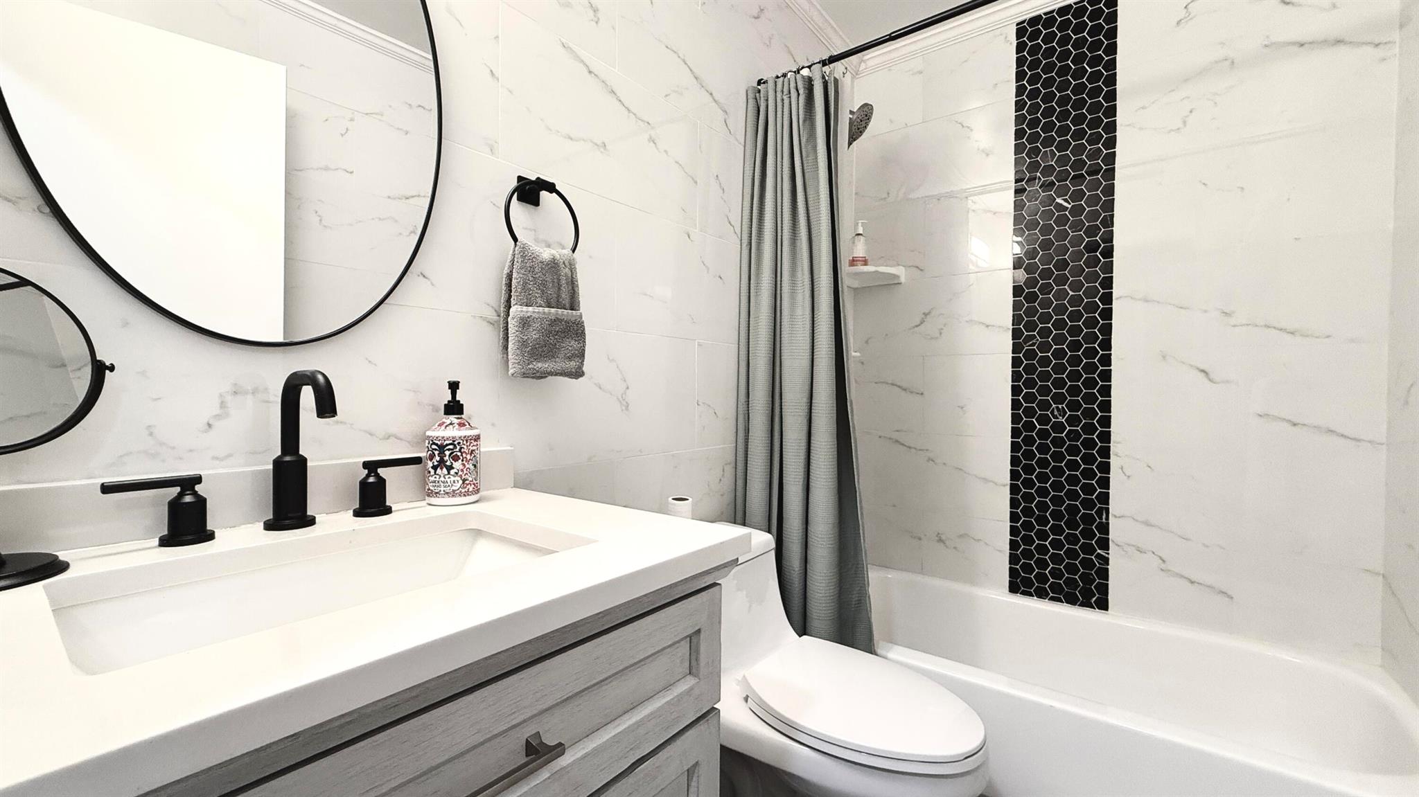 HEATHERWOOD CONDO - Residential Lease