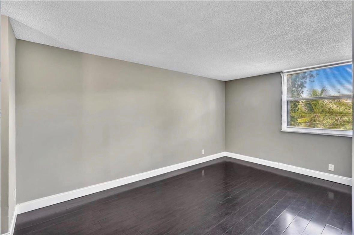 Coral Spgs Tower Club II - Residential Lease