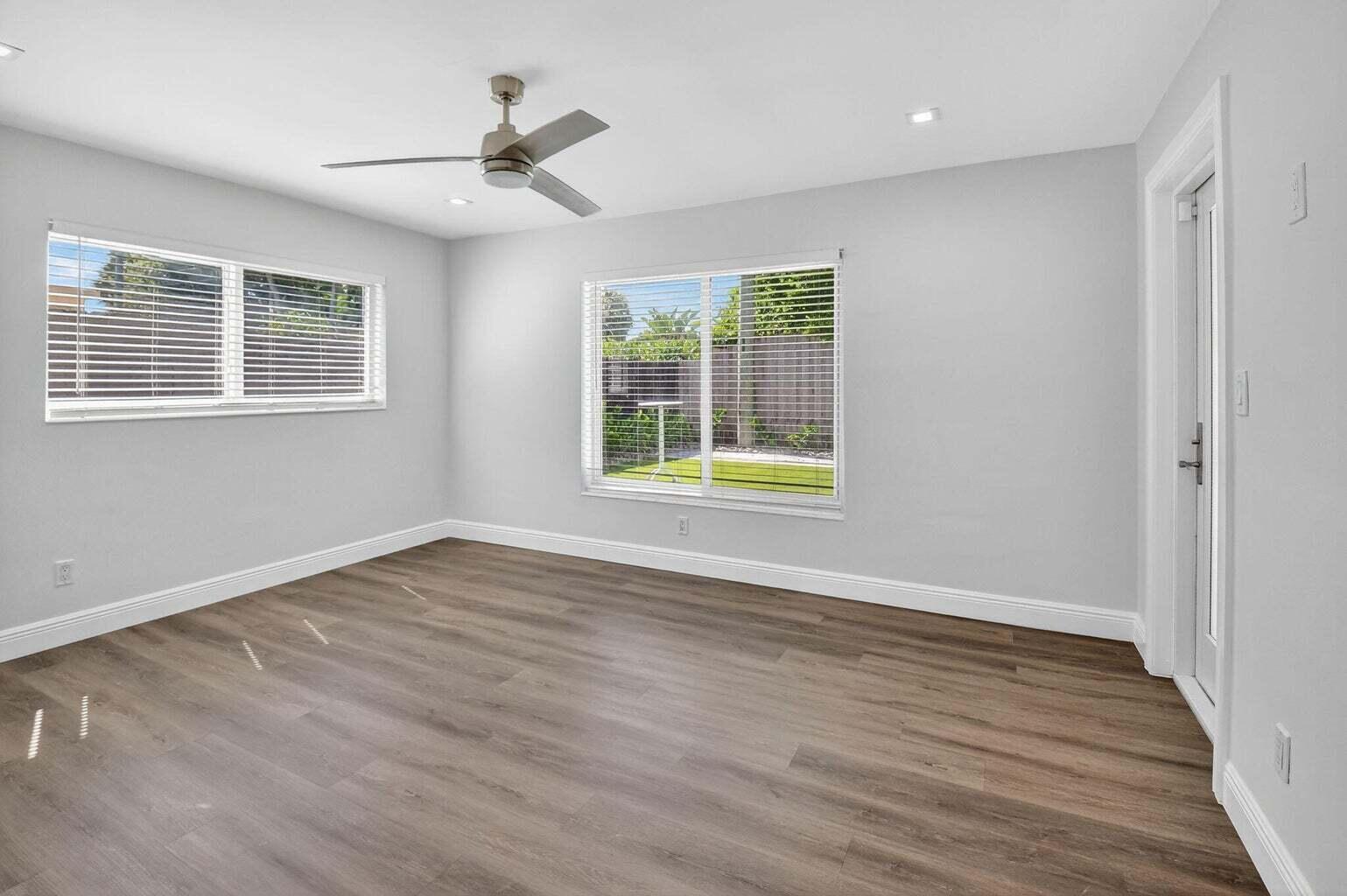 FOREST HILLS - Residential Lease