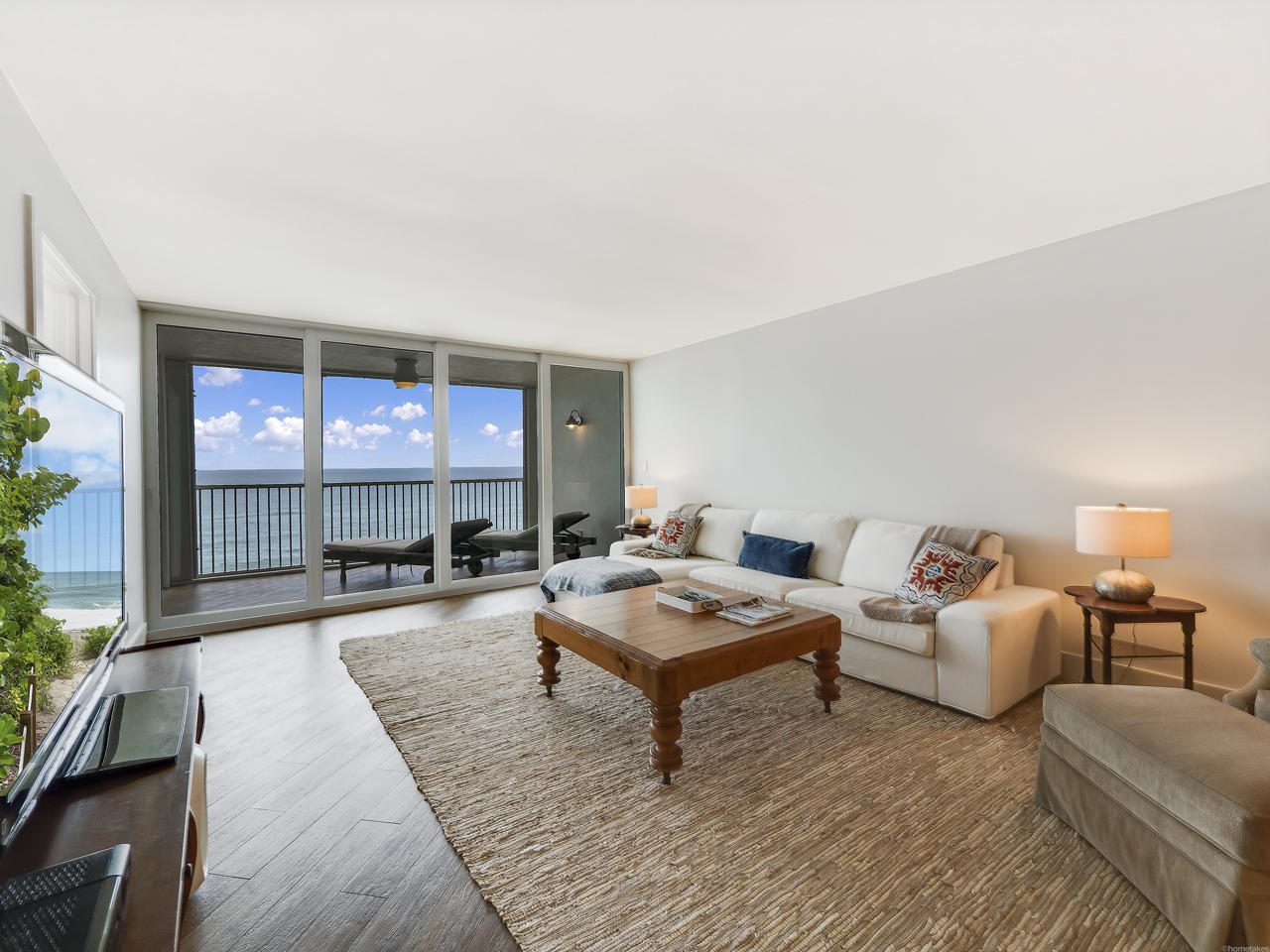 THE TOWER - Residential