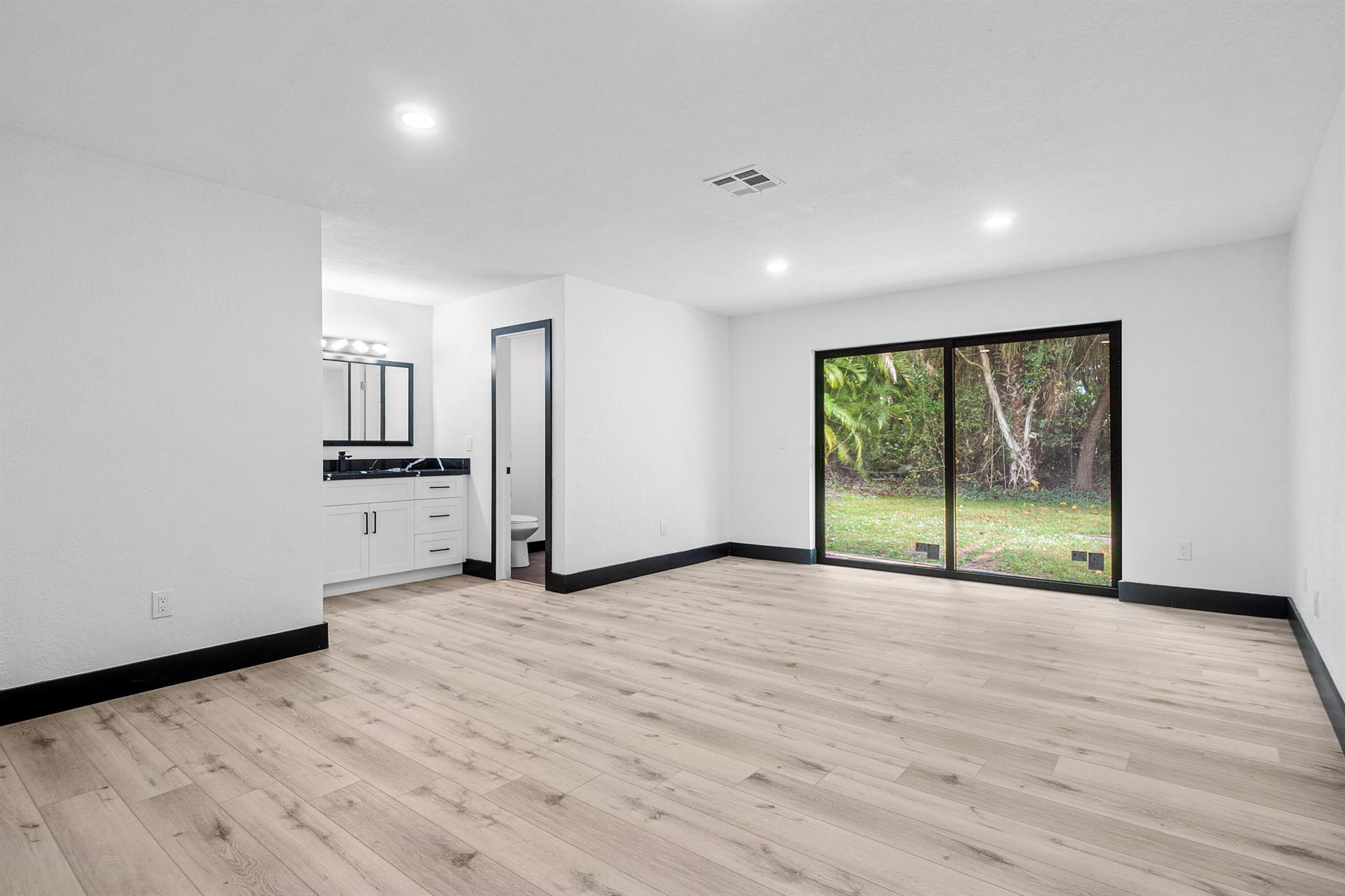 LAKES OF LANTANA PHASE 1A - Residential