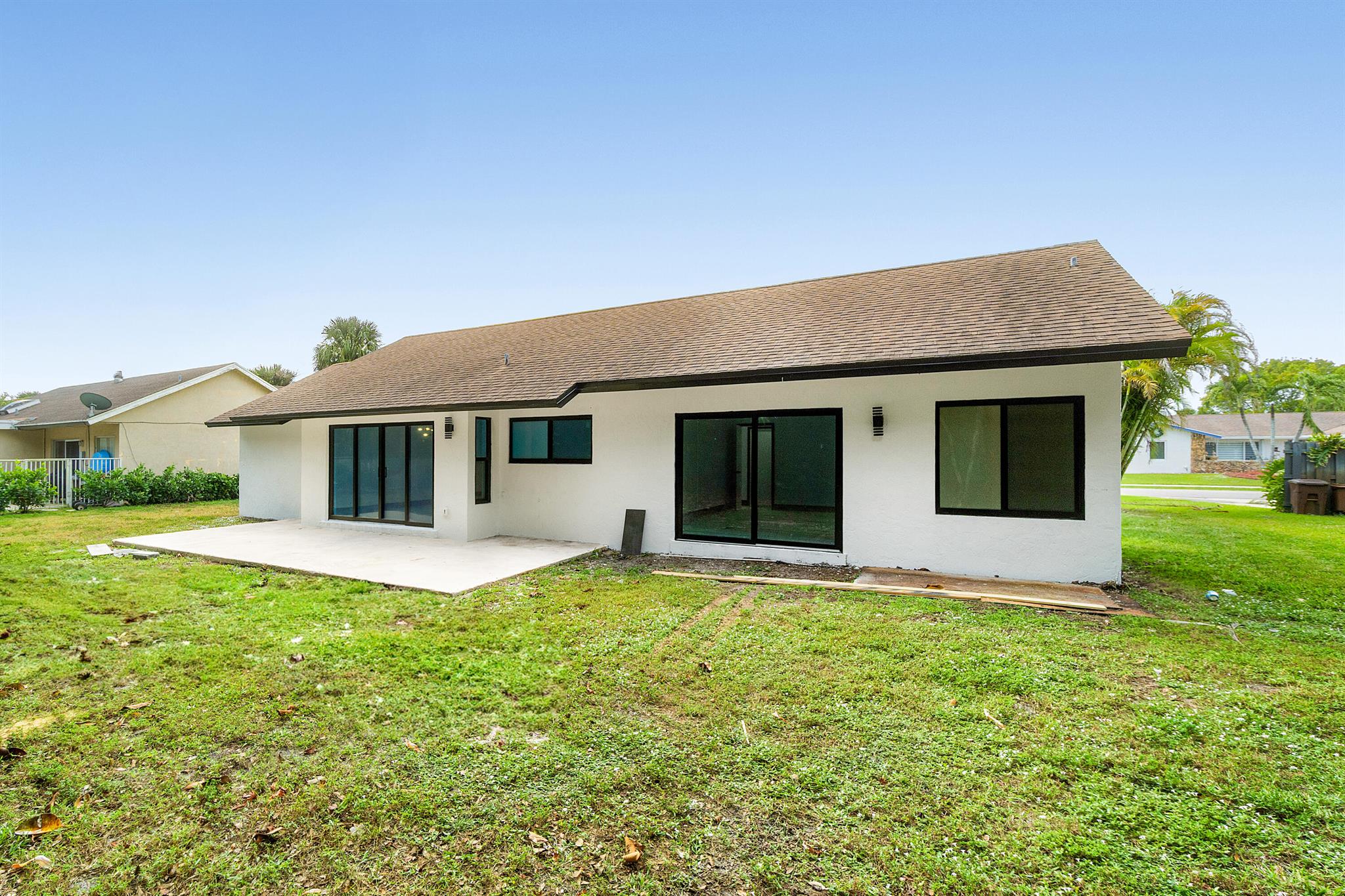 LAKES OF LANTANA PHASE 1A - Residential