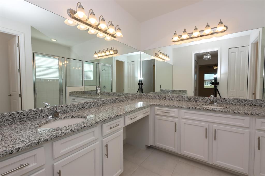 Valencia Cay at Riverland - Residential