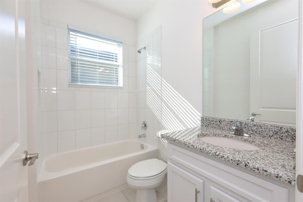 Valencia Cay at Riverland - Residential