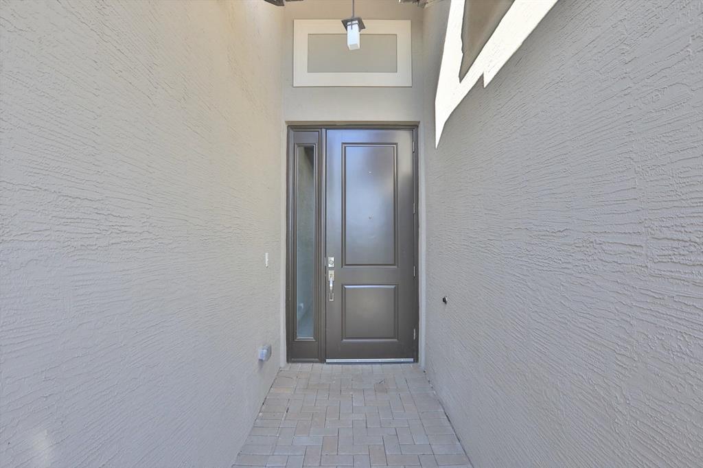 Valencia Cay at Riverland - Residential