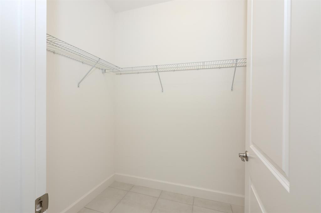 Valencia Cay at Riverland - Residential