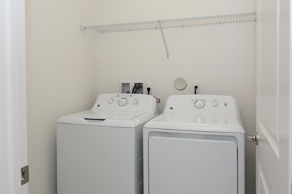 Valencia Cay at Riverland - Residential