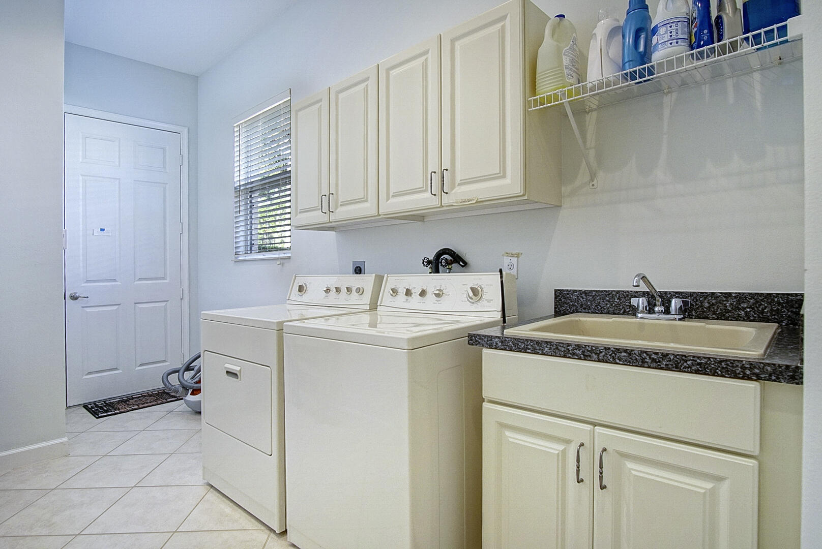 MAIDSTONE - Residential