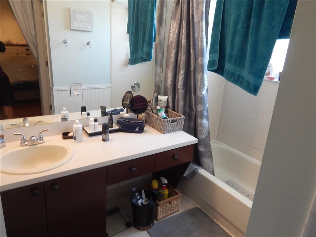 The Crossbow 131-11 B - Residential