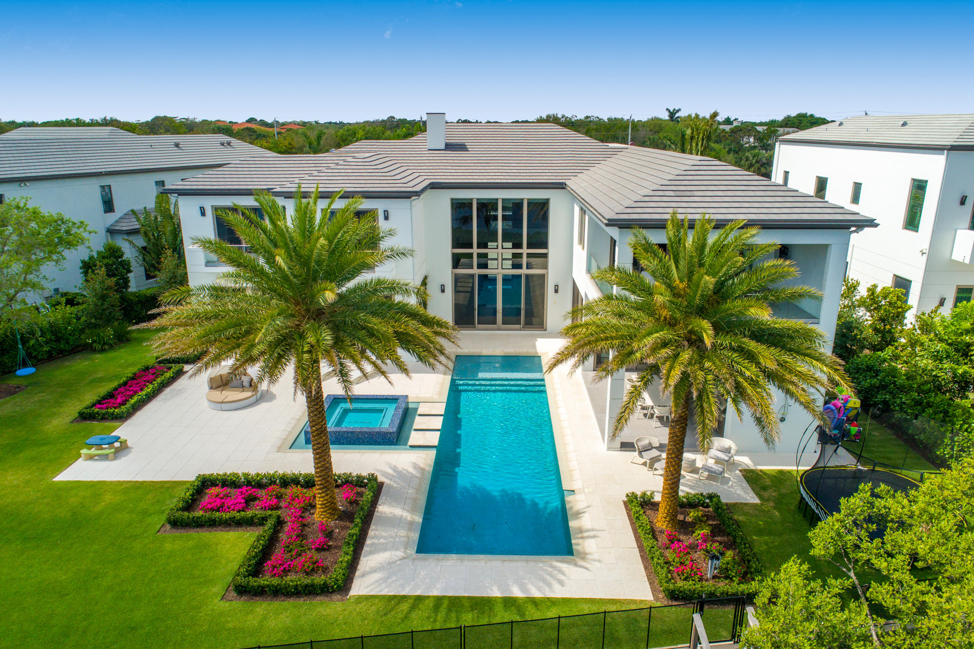 HARBOR PLACE - Residential