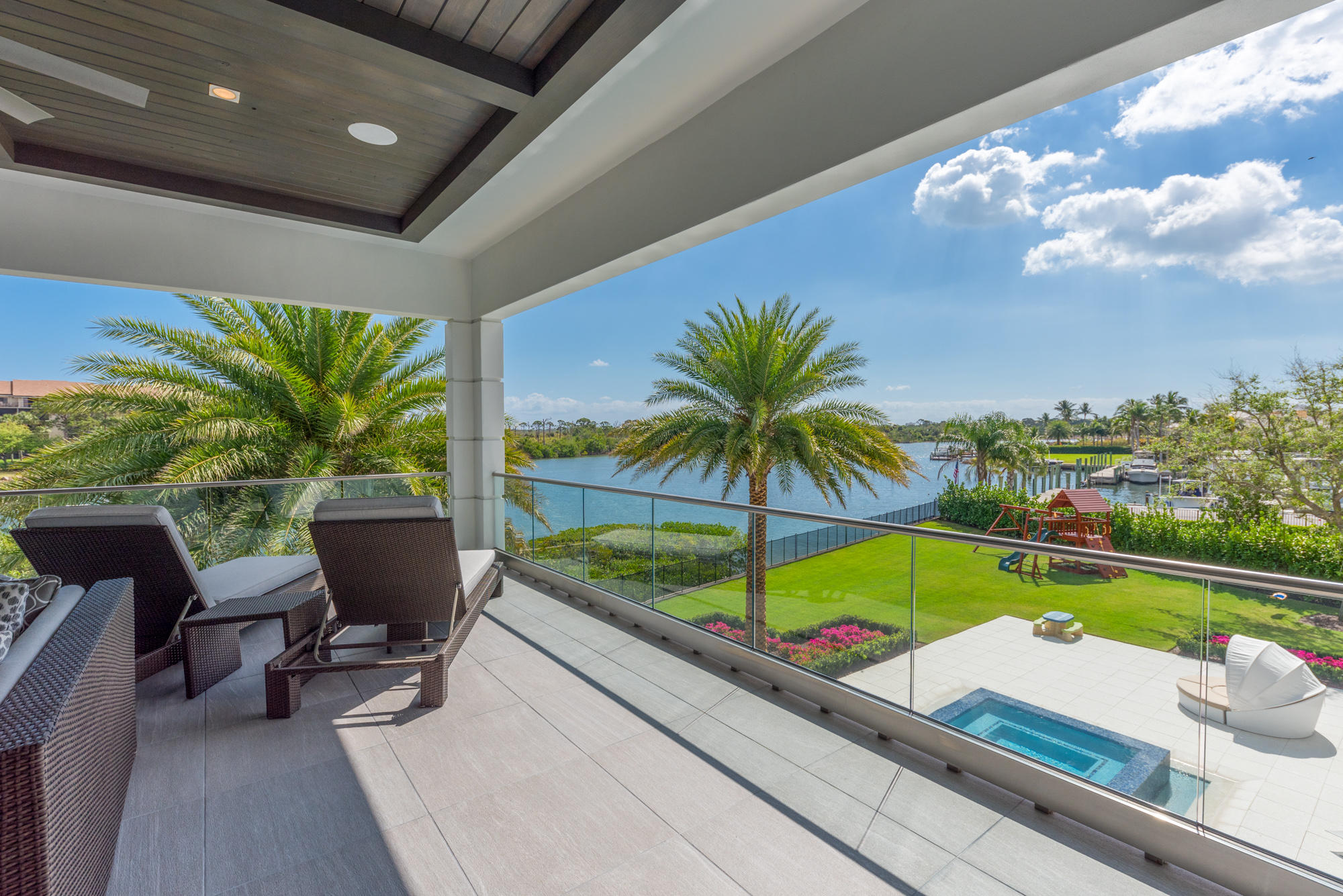 HARBOR PLACE - Residential