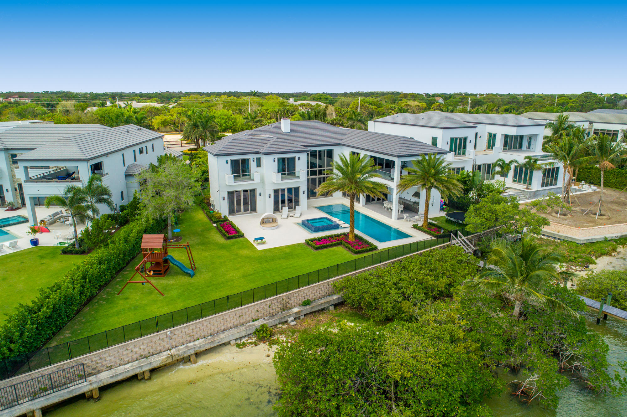 HARBOR PLACE - Residential