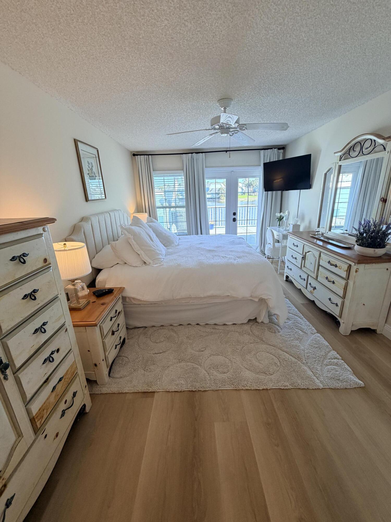 VILLAS OF OCEAN DUNES 4 - Residential Lease