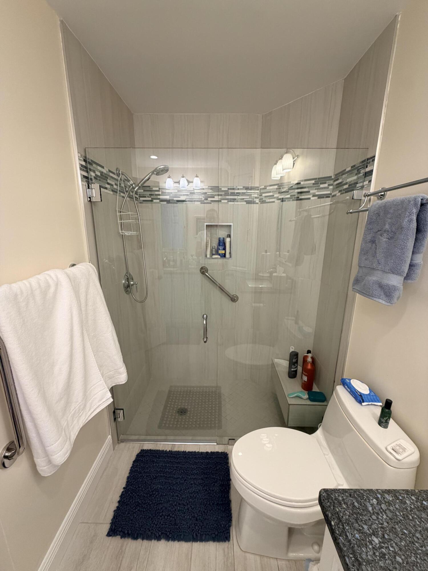 VILLAS OF OCEAN DUNES 4 - Residential Lease