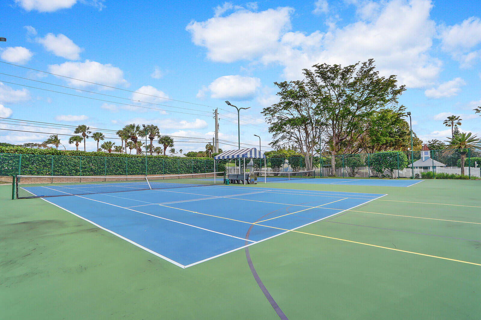 VILLAS OF OCEAN DUNES 4 - Residential Lease