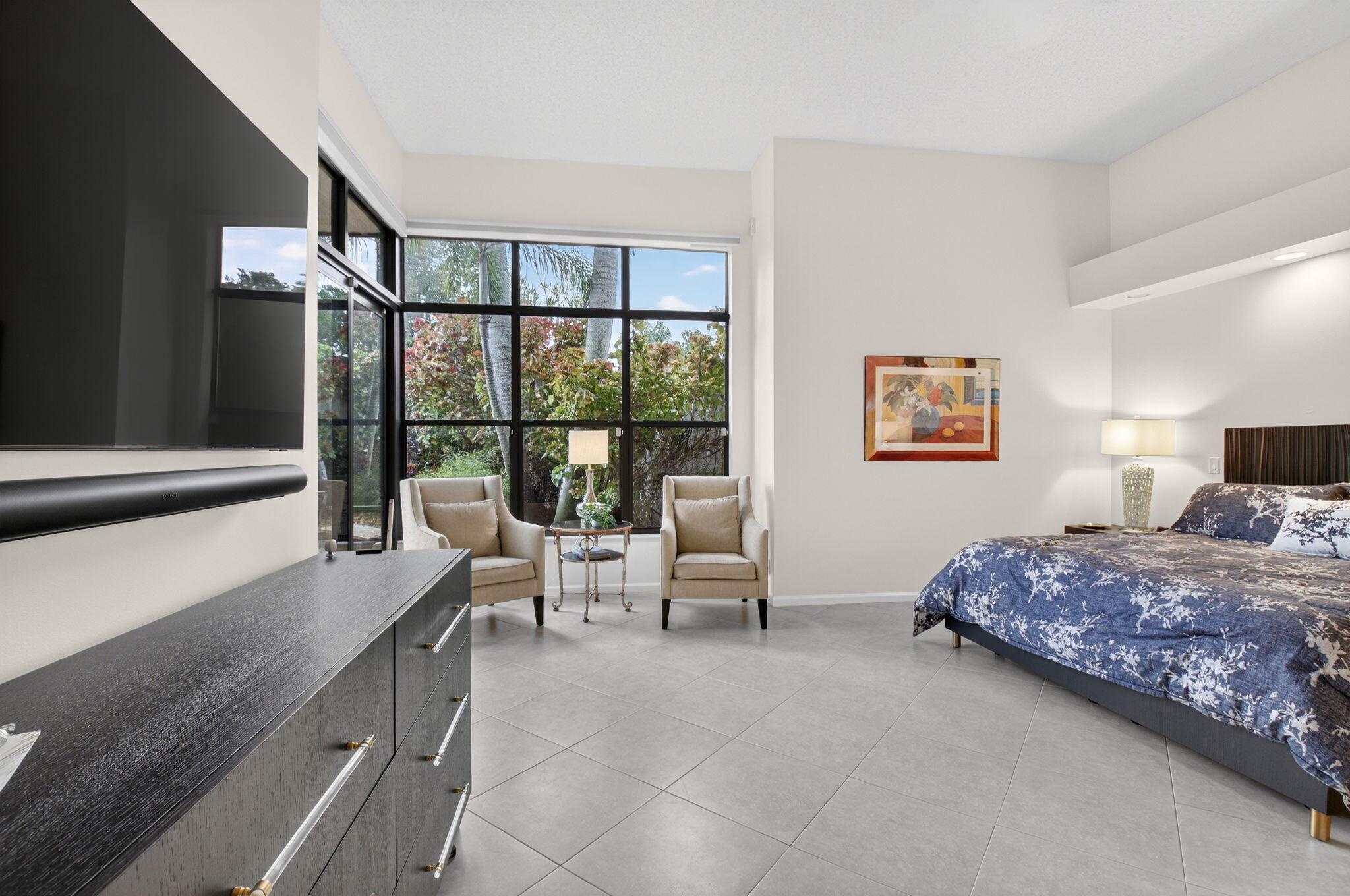 OAK RUN - Residential