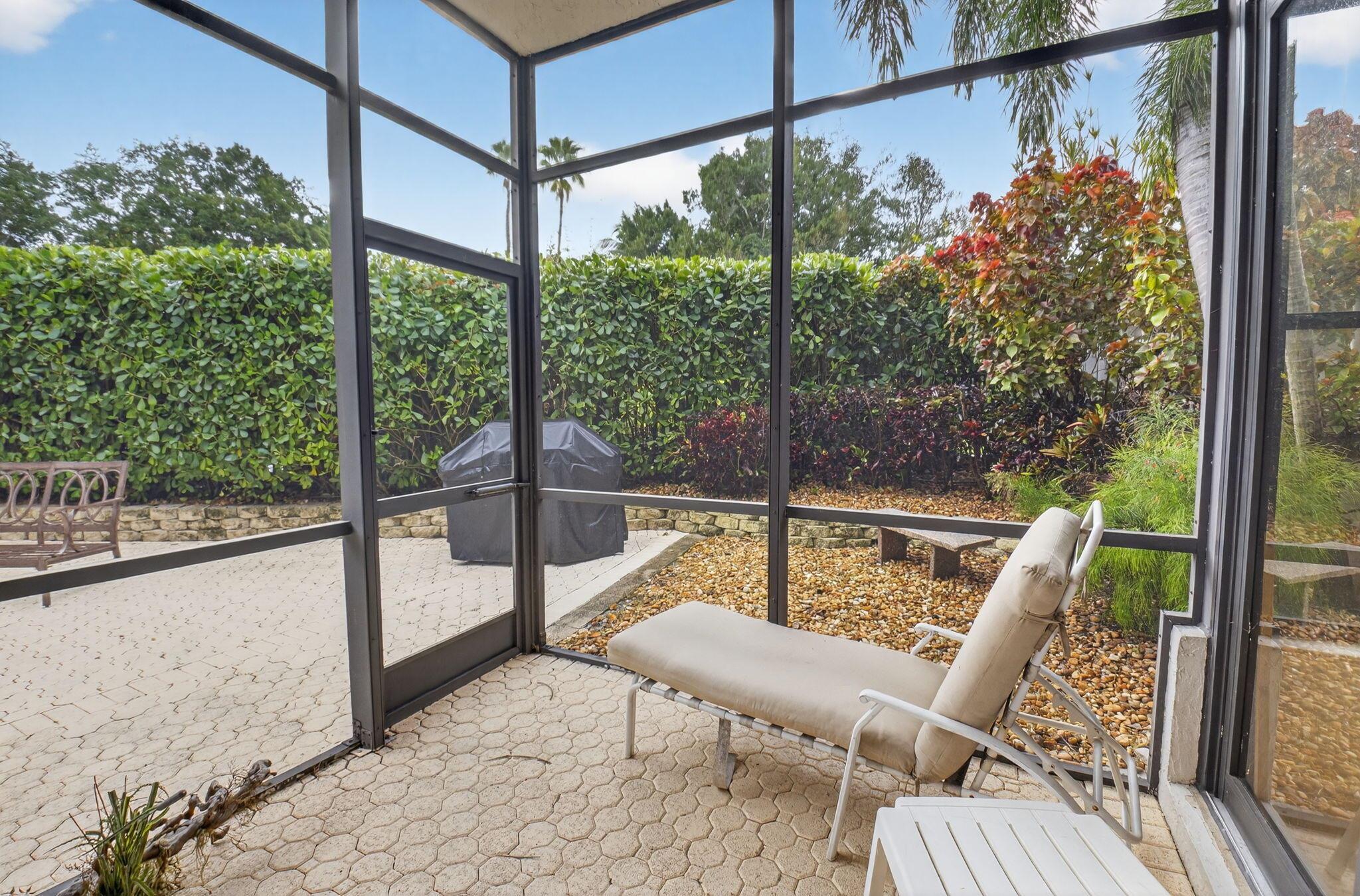 OAK RUN - Residential