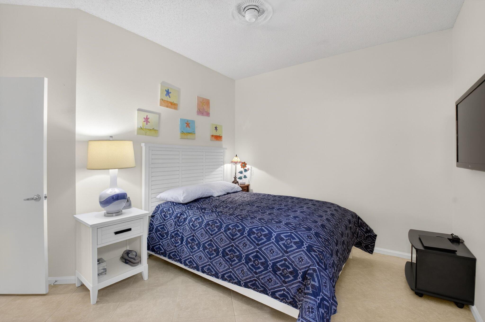 OAK RUN - Residential