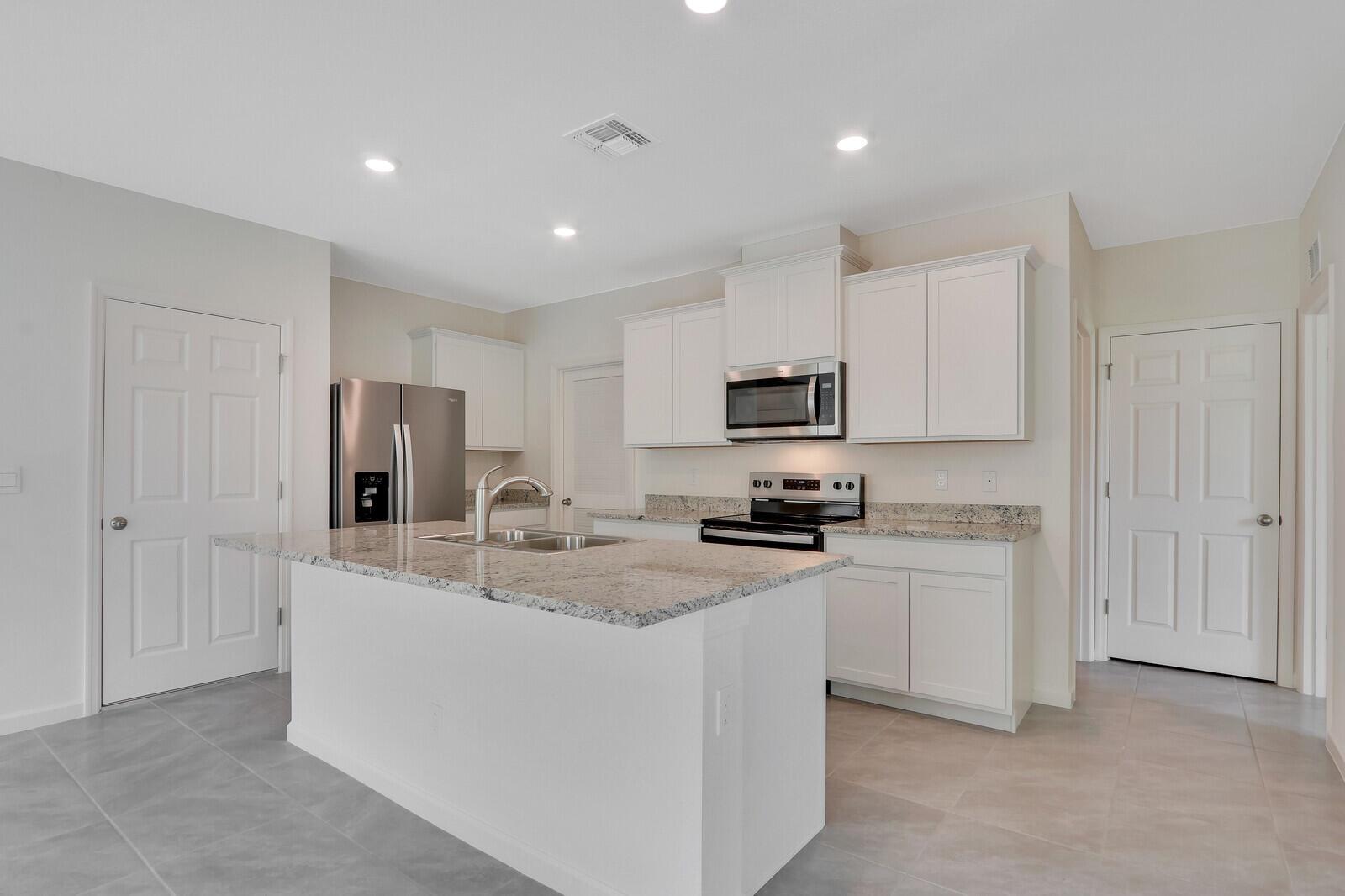 VERANO SOUTH PUD 1 - POD - Residential Lease