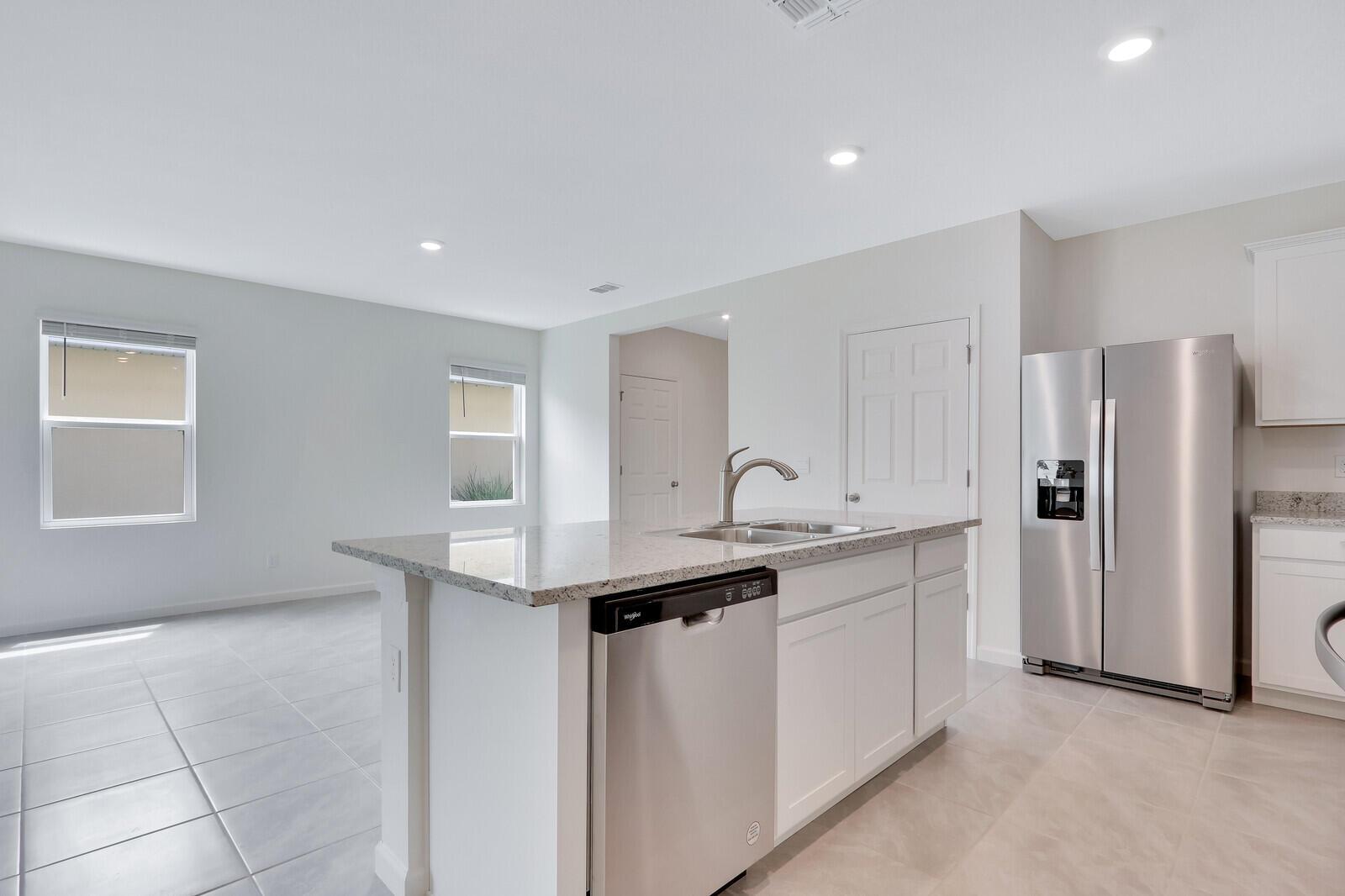 VERANO SOUTH PUD 1 - POD - Residential Lease