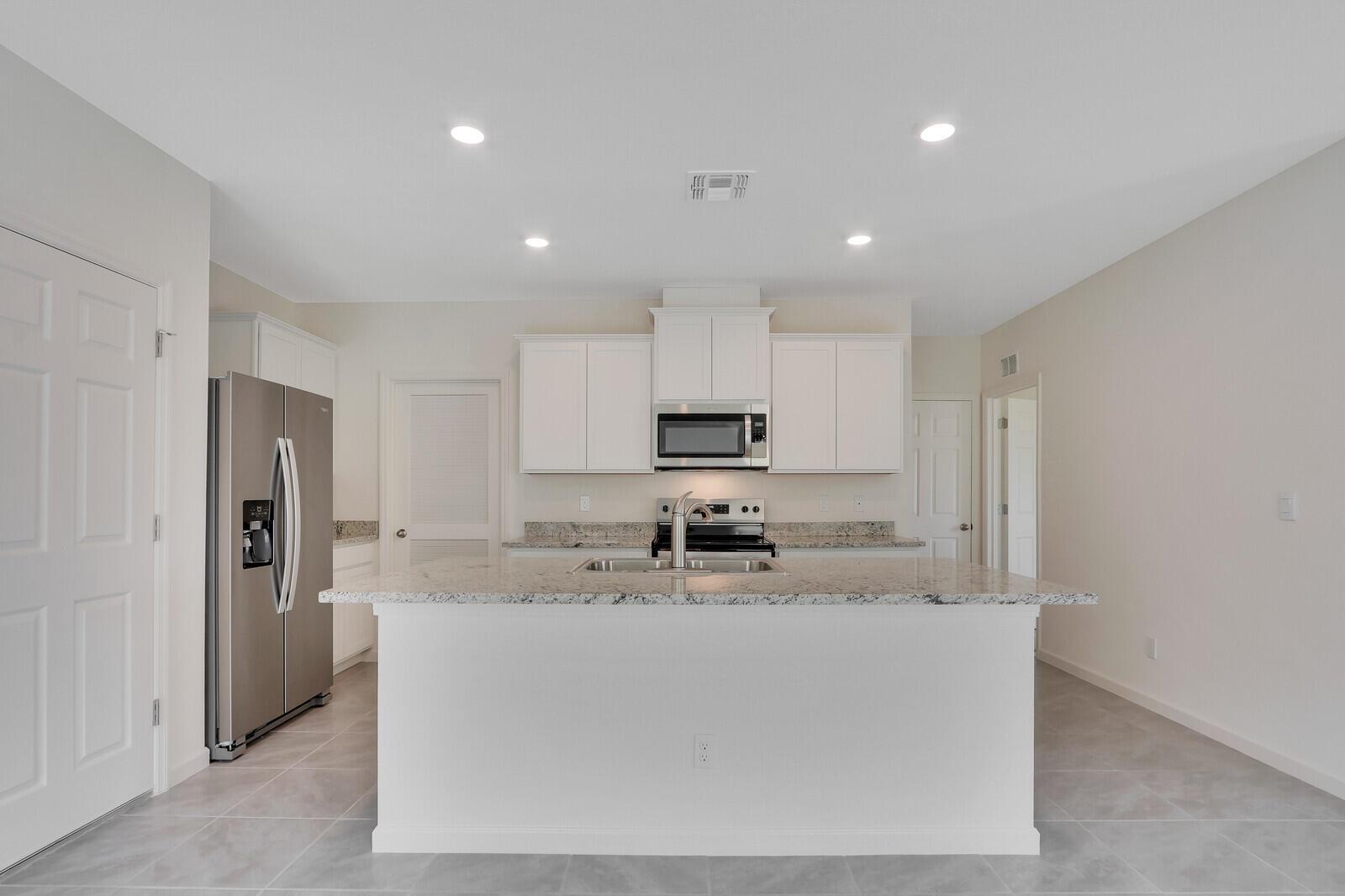 VERANO SOUTH PUD 1 - POD - Residential Lease