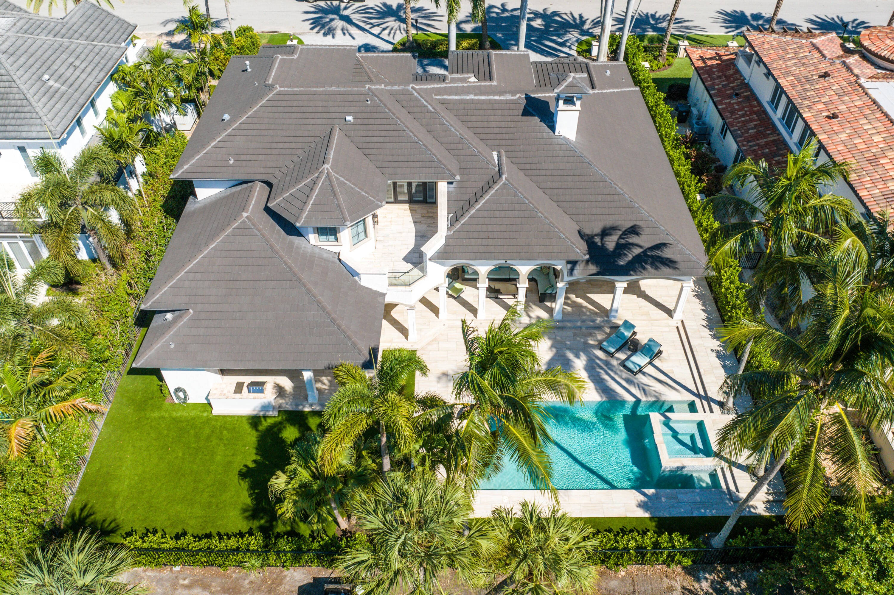 ROYAL PALM YACHT & COUNTRY CLUB - Residential