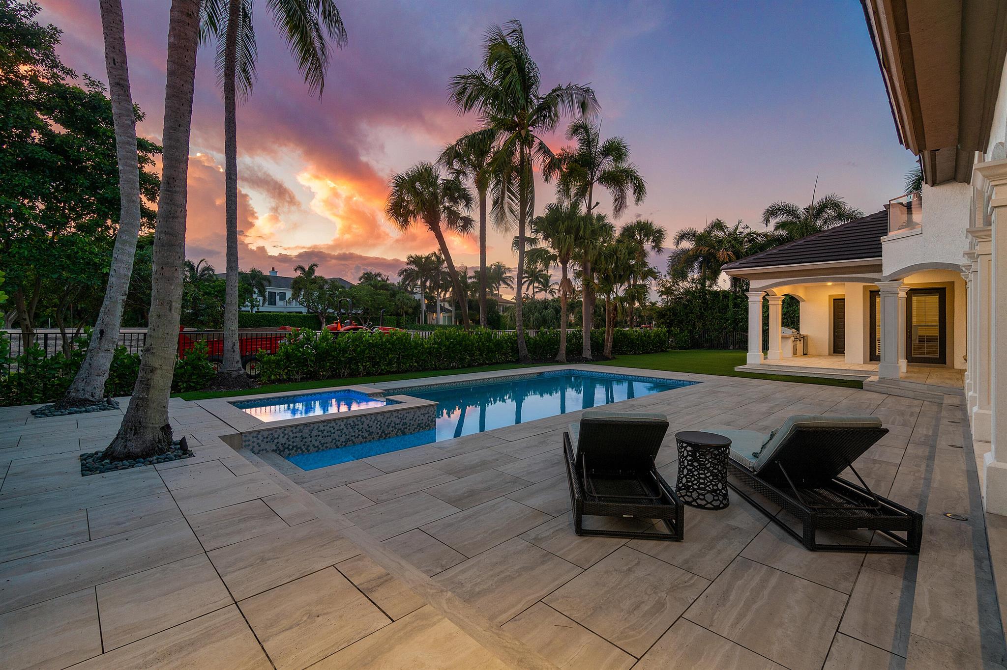 ROYAL PALM YACHT & COUNTR - Residential