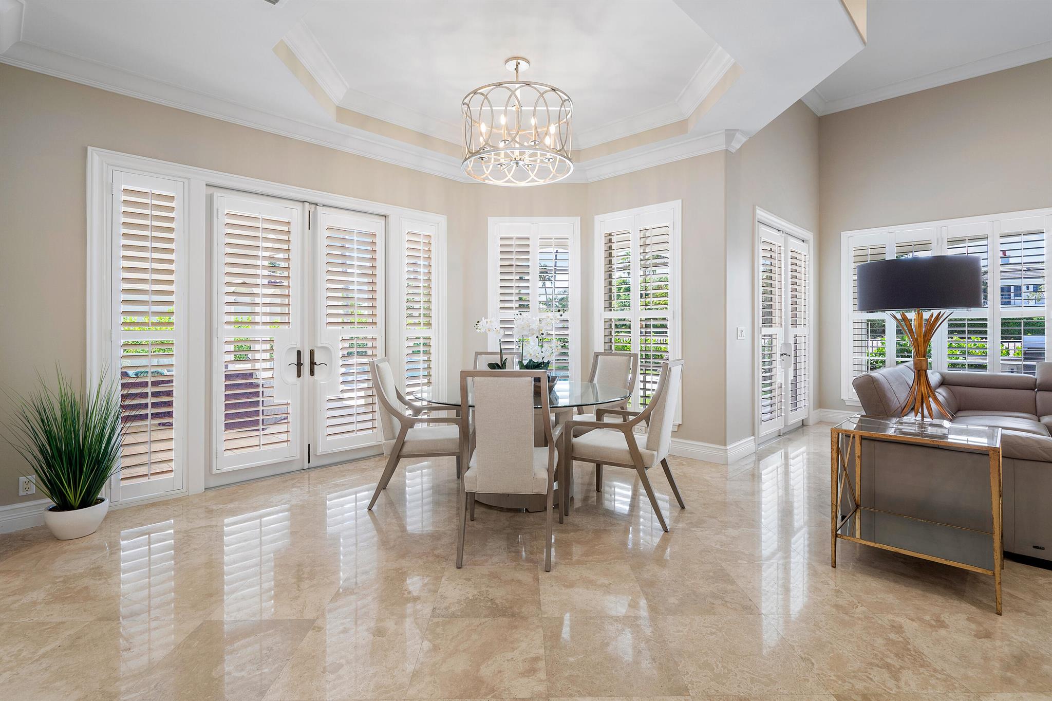 ROYAL PALM YACHT & COUNTR - Residential