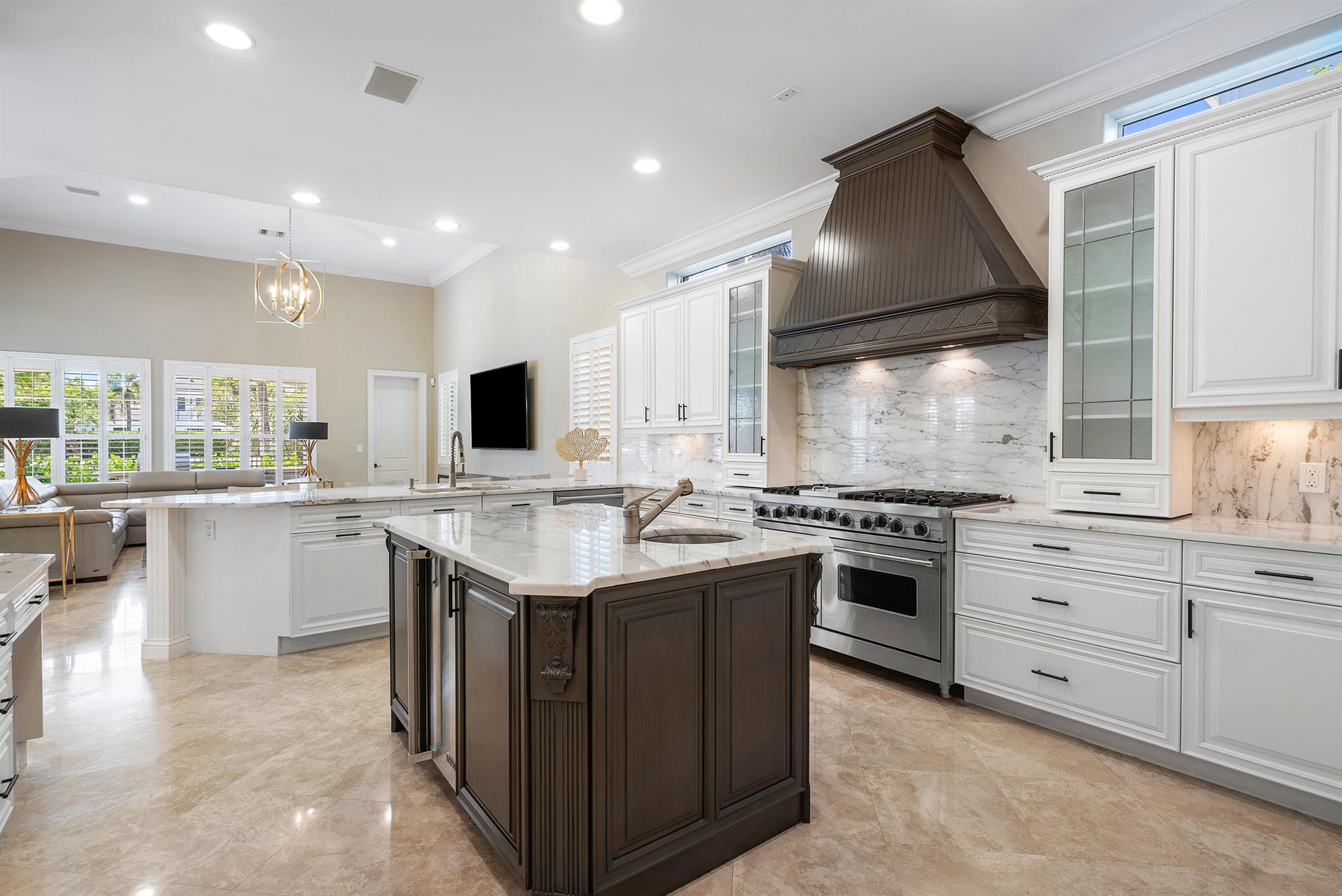 ROYAL PALM YACHT & COUNTR - Residential