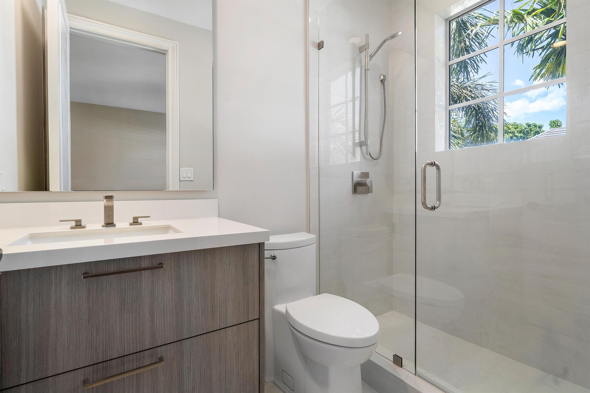 ROYAL PALM YACHT & COUNTR - Residential