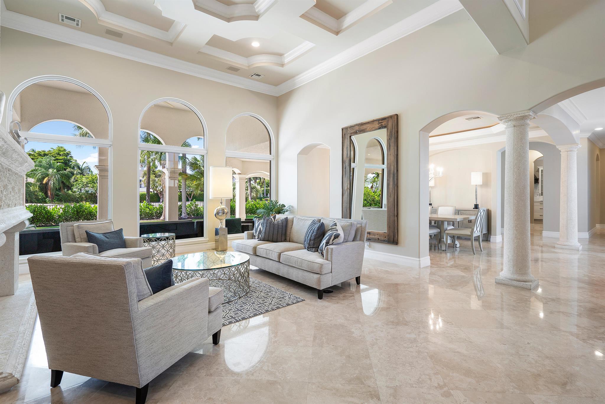 ROYAL PALM YACHT & COUNTR - Residential