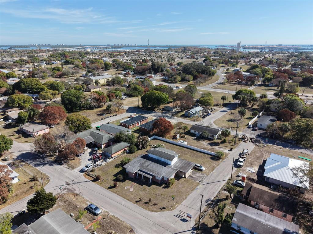 LINCOLN HEIGHTS - Residential