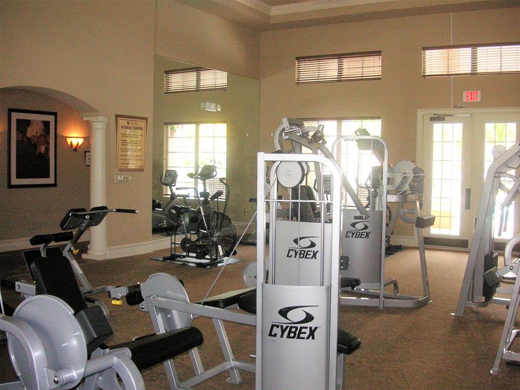 VILLAS AT EMERALD DUNES CONDO - Residential Lease