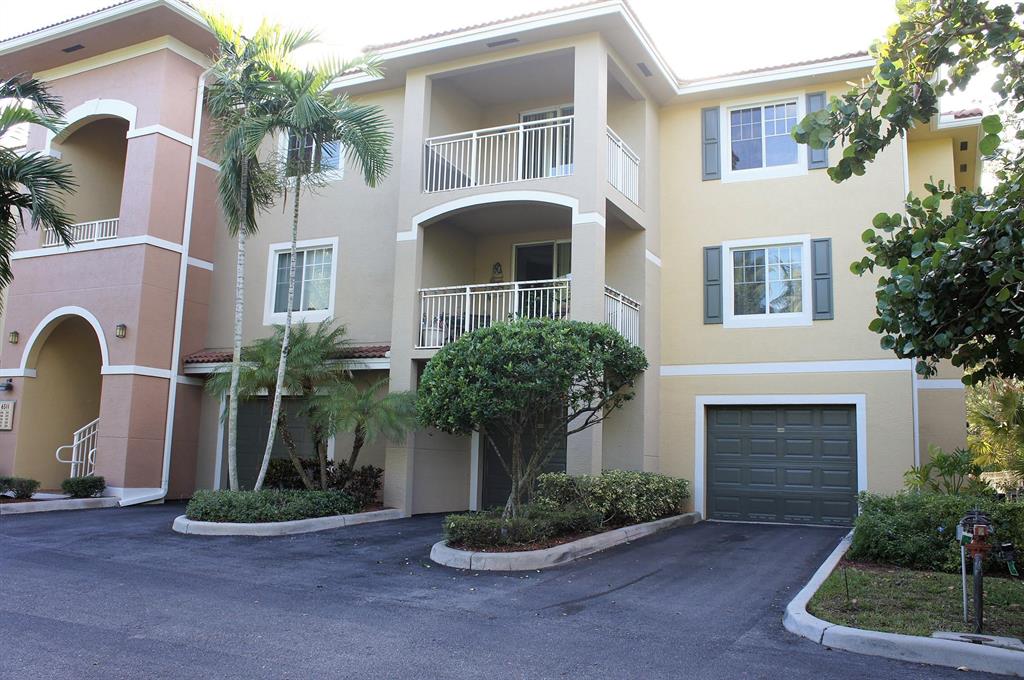 VILLAS AT EMERALD DUNES CONDO - Residential Lease